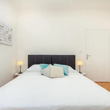 Downtown Serenity House 公寓