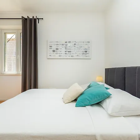 Downtown Serenity House 아파트