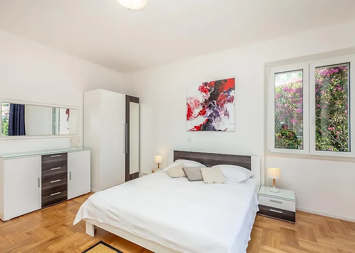 Downtown Serenity House دوبروفينك