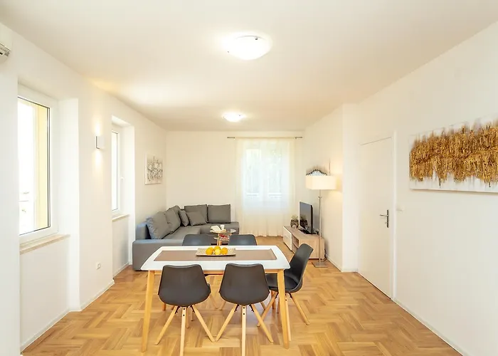 Downtown Serenity House *